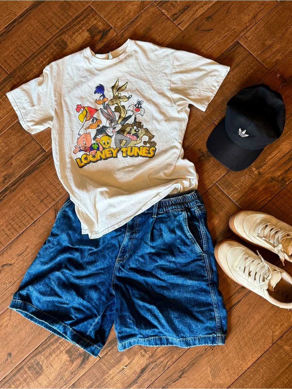 Vintage Looney Tunes Graphic Tee 90s Cartoon T-Shirt Y2K Retro Size Medium